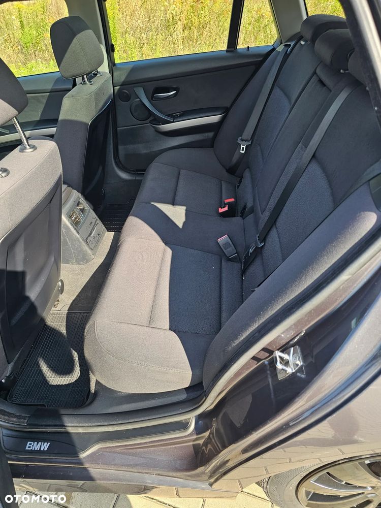 BMW Seria 3 - 14