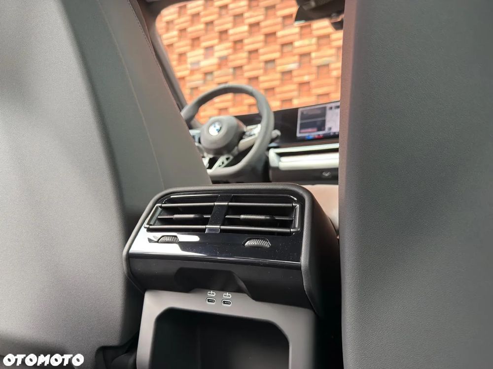 BMW Seria 5 520d mHEV - 15