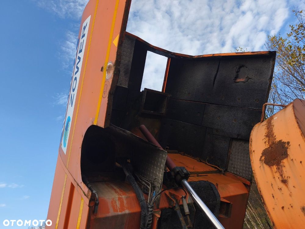 Mercedes-Benz 1824 L - 36