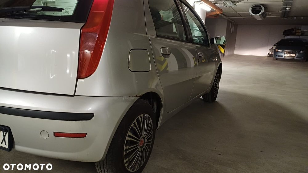 Fiat Punto 1.2 8V - 7