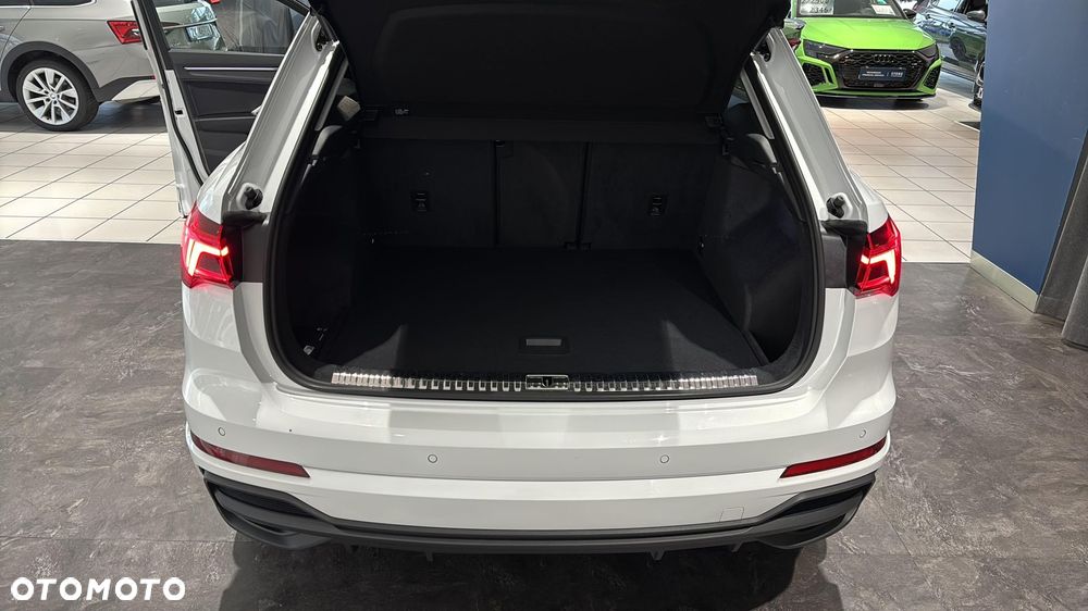 Audi Q3 35 TFSI mHEV S-Line S tronic - 17