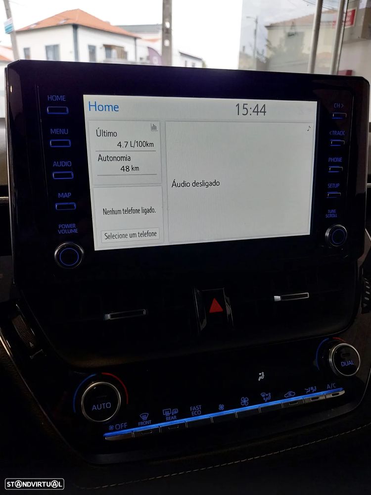 Toyota Corolla Touring Sports 1.8 Hybrid Comfort+P.Sport - 13