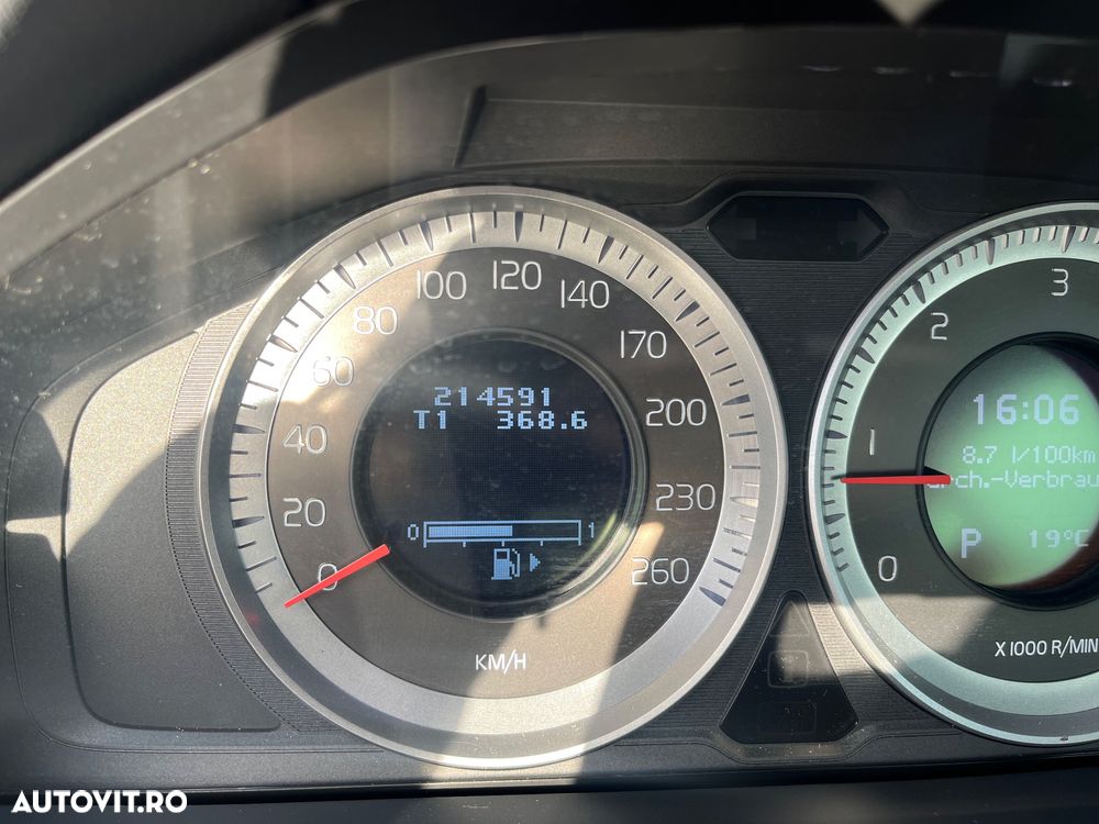 Volvo S80 - 11
