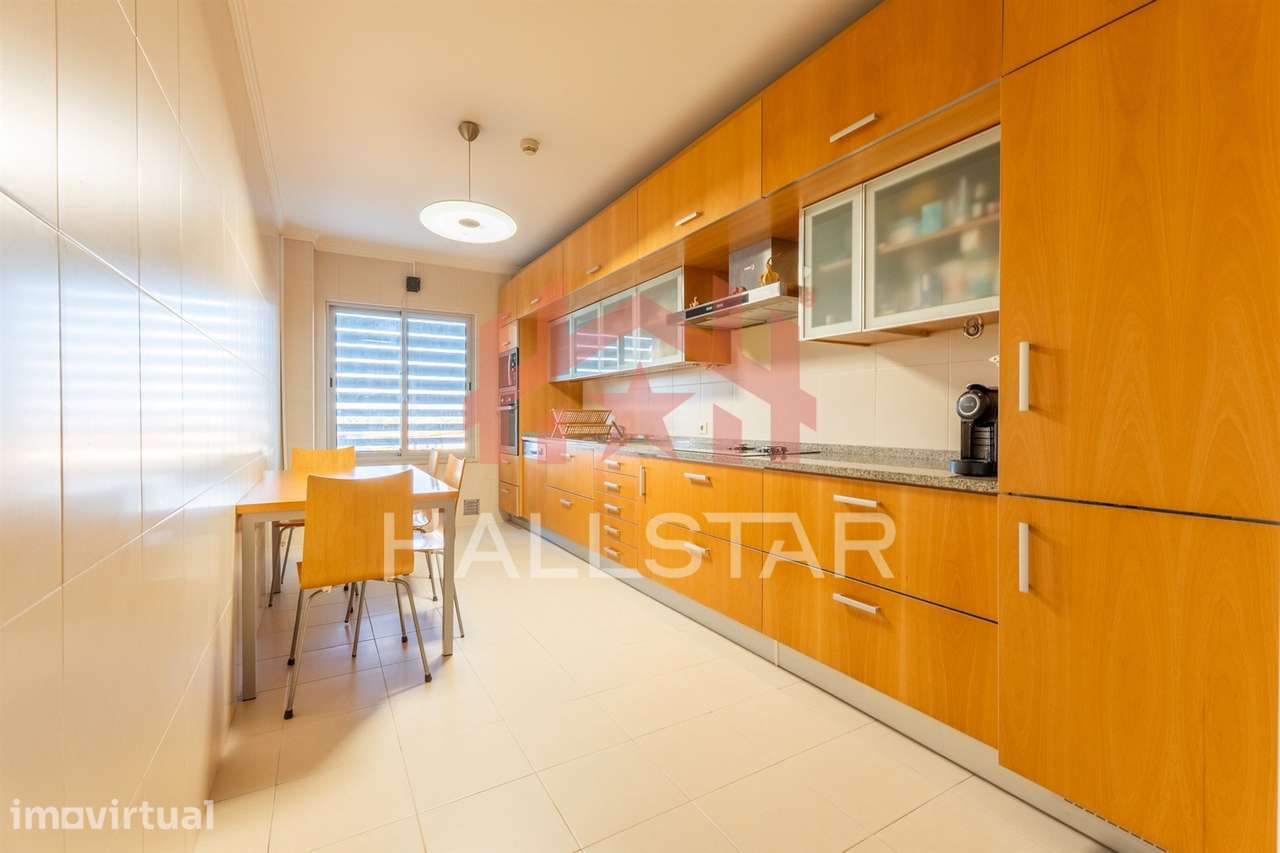Apartamento T2+T1 Duplex / Entradas Independentes / Fátima - Grande imagem: 5/37