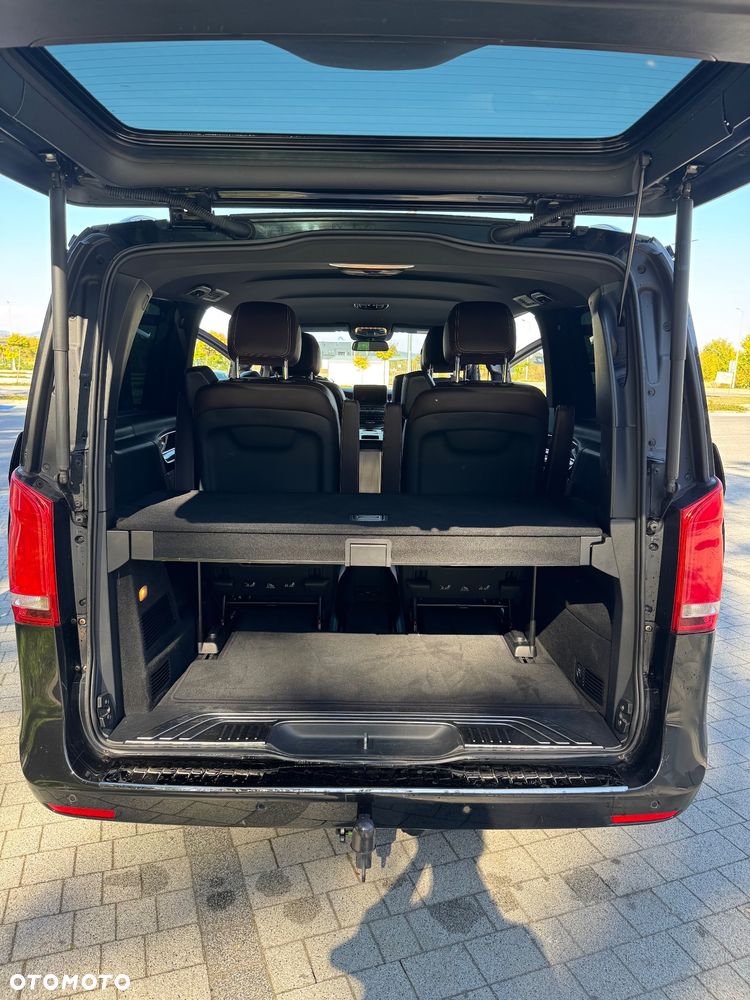 Mercedes-Benz Klasa V - 27