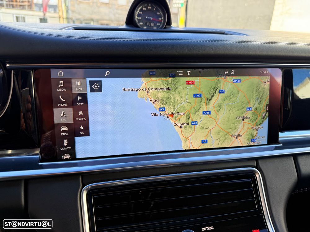 Porsche Panamera 4S Diesel - 23