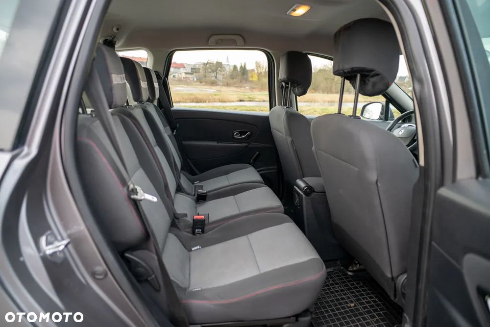 Renault Scenic 1.5dCi TomTom Edition - 30