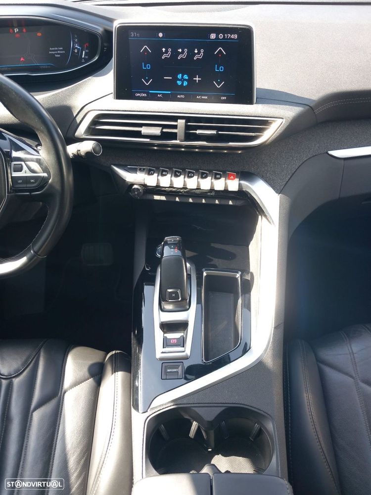 Peugeot 3008 1.6 BlueHDi Allure EAT6 - 21