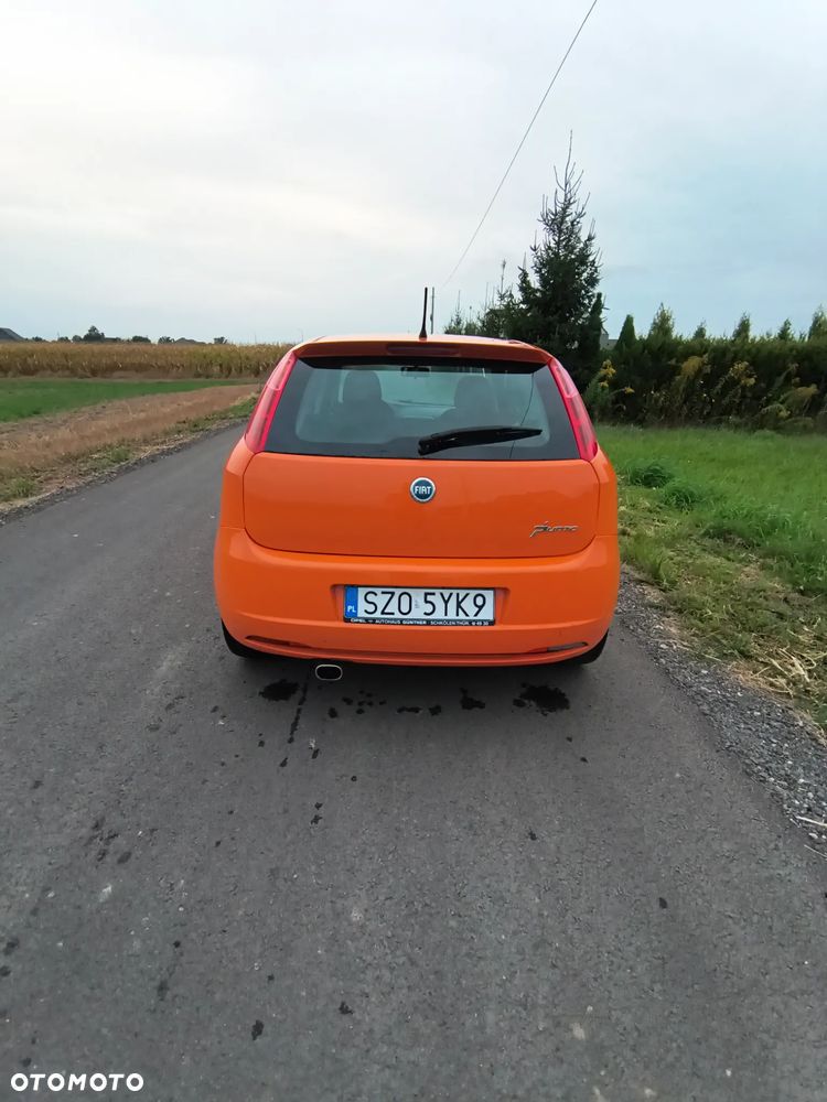 Fiat Grande Punto 1.4 16V Dynamic - 10