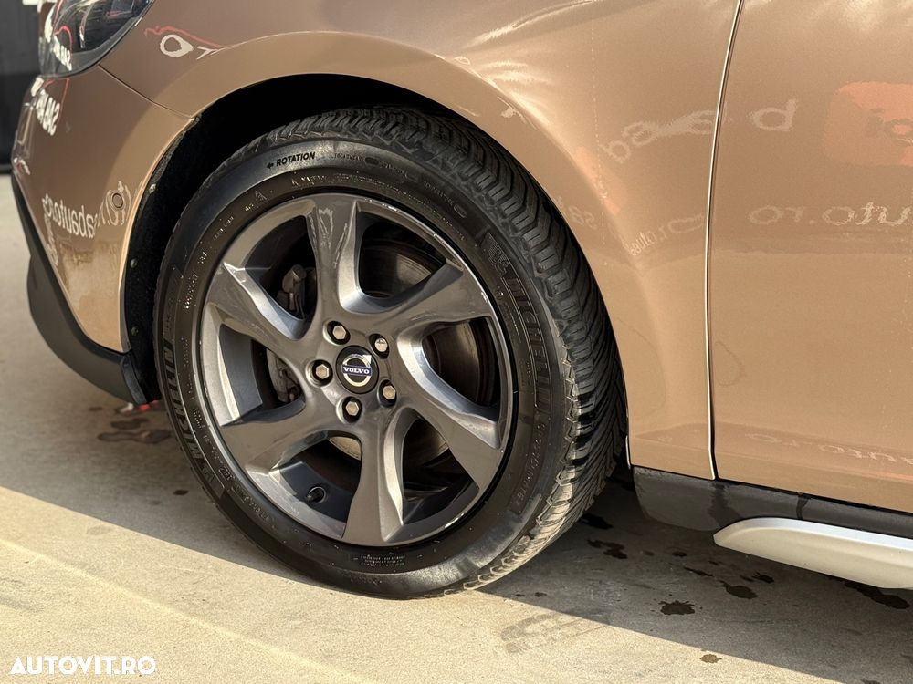Volvo V40 Cross Country D4 Geartronic Kinetic - 23