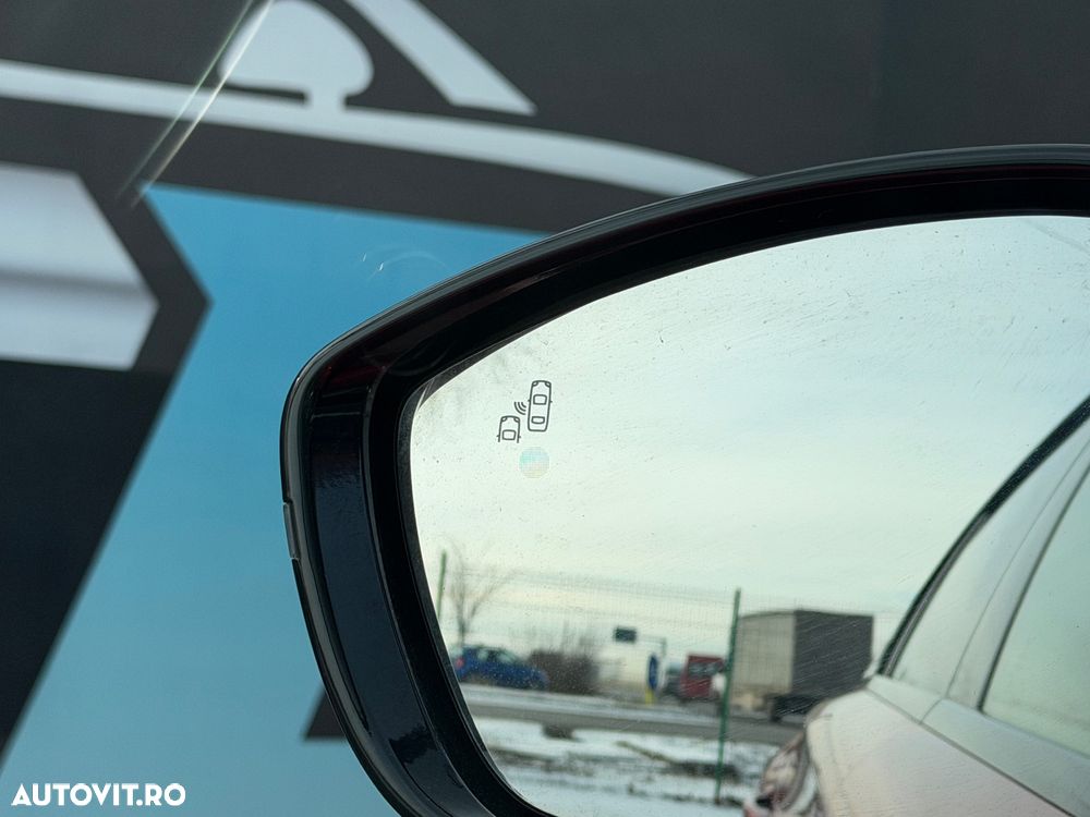 Peugeot 508 1.5 BlueHDI S&S EAT8 Allure Pack - 29