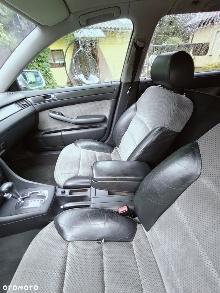Audi A6 Allroad - 8