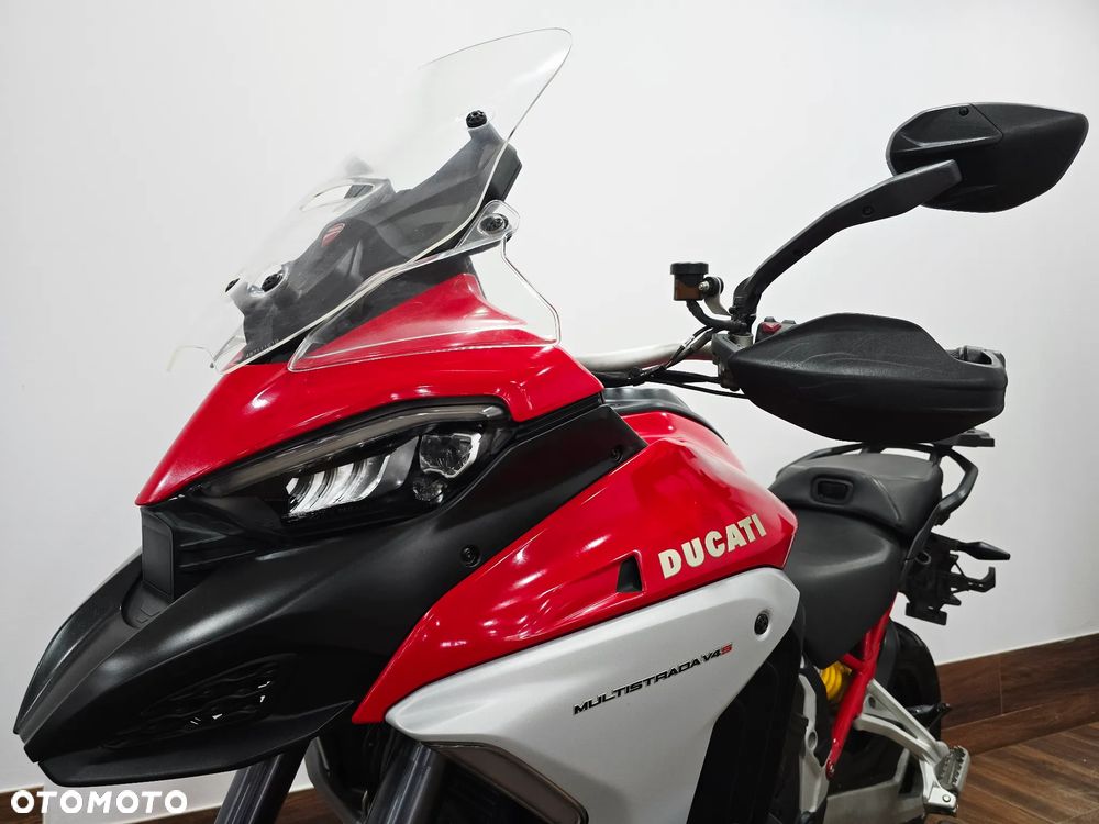 Ducati Multistrada - 4