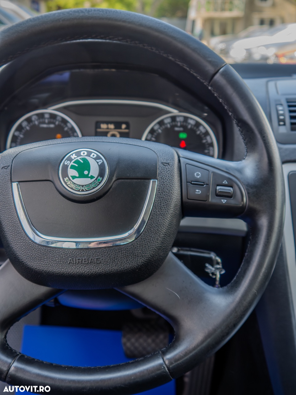 Skoda Octavia 1.6 TDI Classic DSG - 22