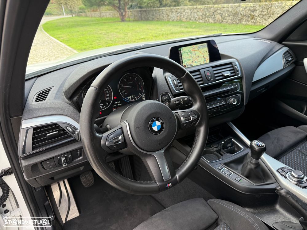 BMW 118 d Pack M - 15