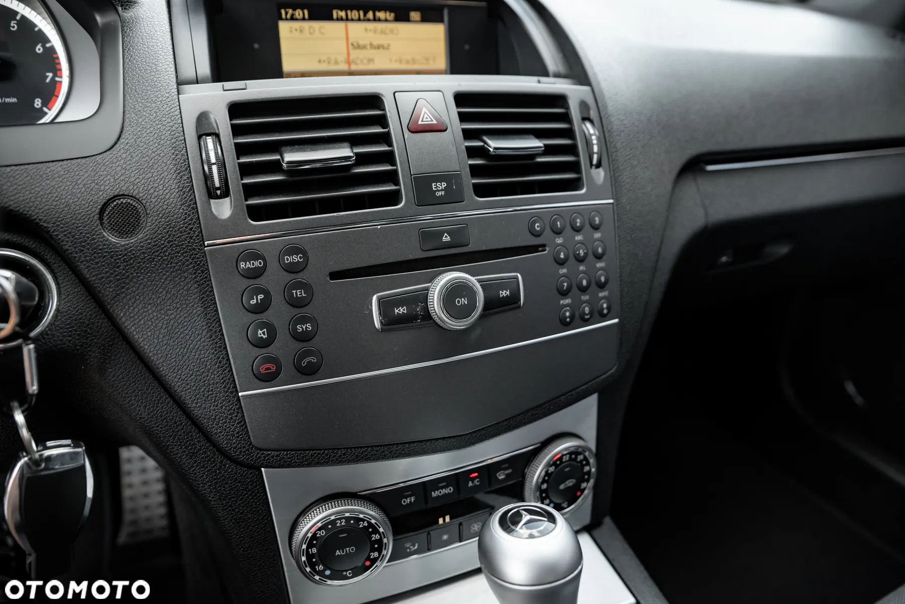 Mercedes-Benz Klasa C 180 T Kompressor Automatik Avantgarde - 31