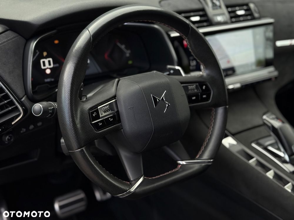 DS Automobiles DS 7 Crossback 2.0 BlueHDi Performance Line + - 14
