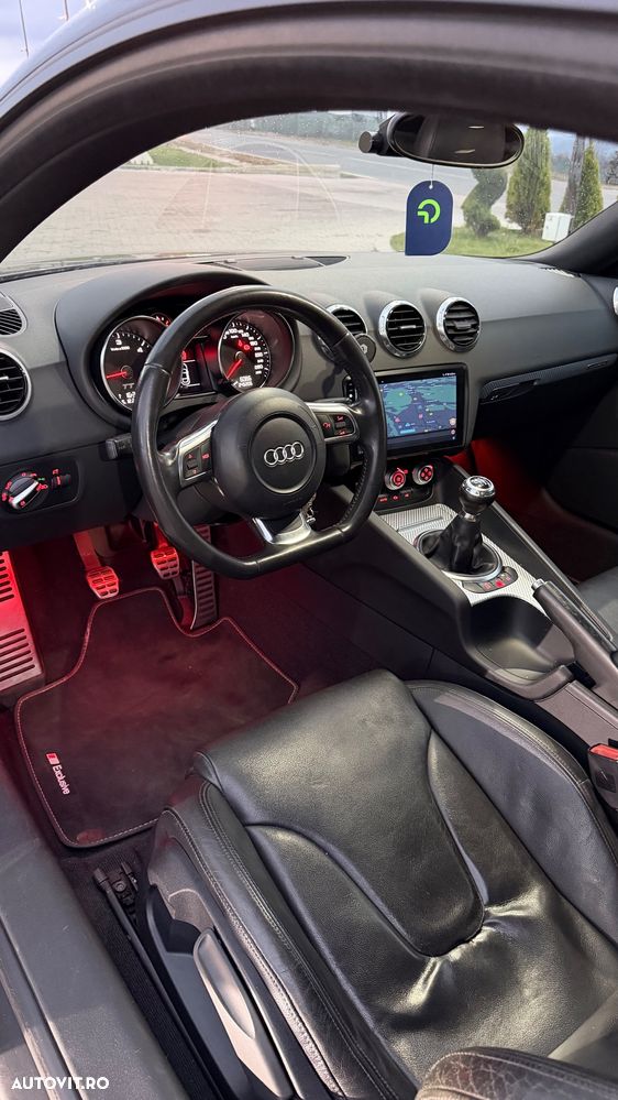 Audi TT Coupe 2.0 TDI quattro - 10