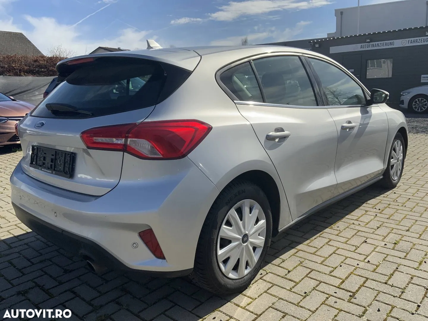 Ford Focus 1.5 EcoBlue Start-Stopp-System COOL&CONNECT - 10