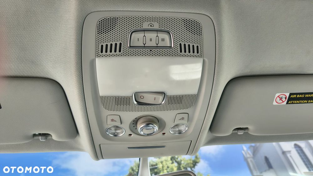 Audi A4 Limousine - 17