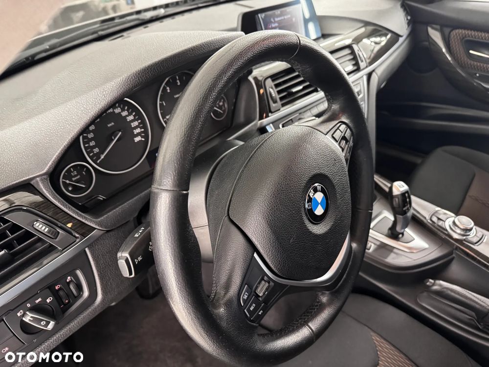 BMW Seria 3 - 13