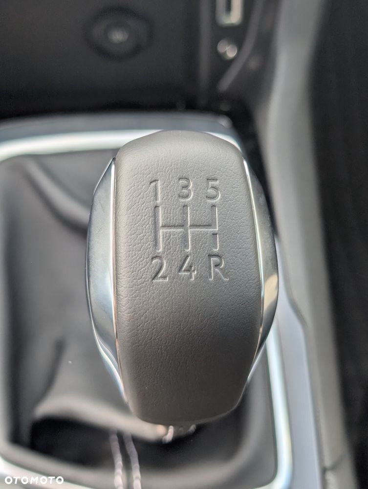 Peugeot 308 1.6 BlueHDi Active S&S - 11