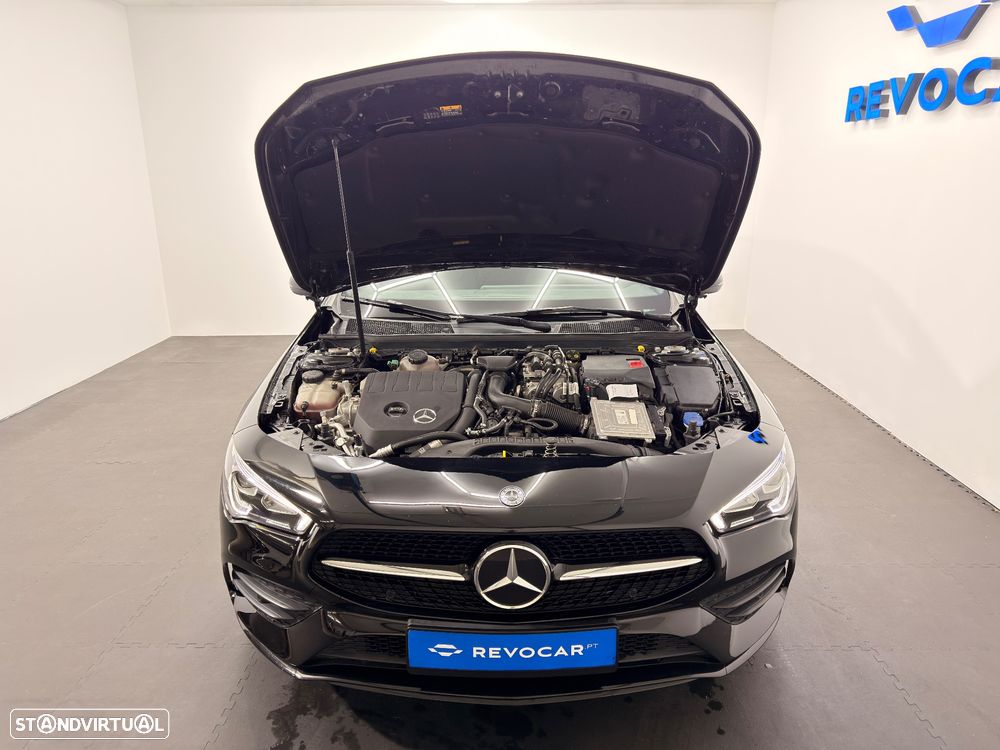 Mercedes-Benz CLA 250 e Shooting Brake AMG Line - 32
