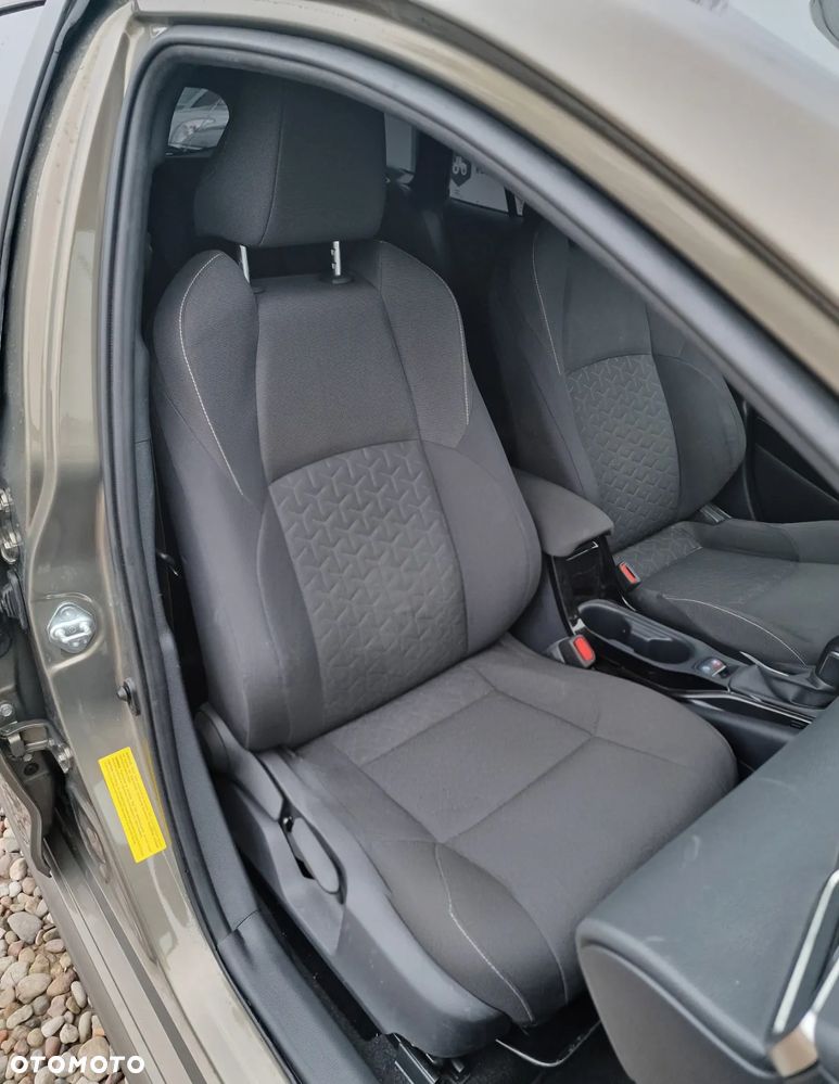 Toyota Corolla 2.0 Business Edition - 30