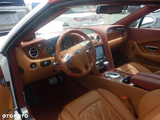 Bentley Continental GT Speed - 33