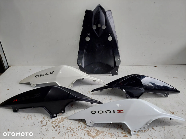 KAWASAKI Z750 Z1000 ogon owiewka bok boczek
