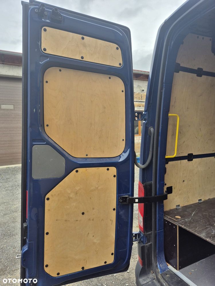 Volkswagen Crafter 2,0 140KM automat - 32