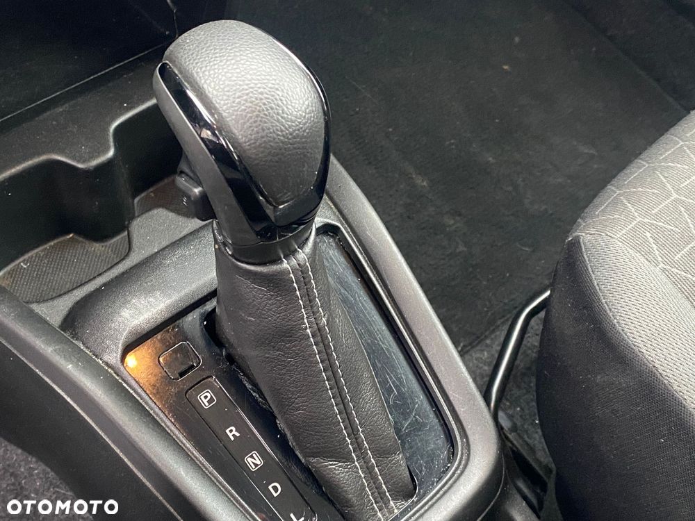 Suzuki Swift 1.2 Dualjet SHVS Premium Plus CVT - 21