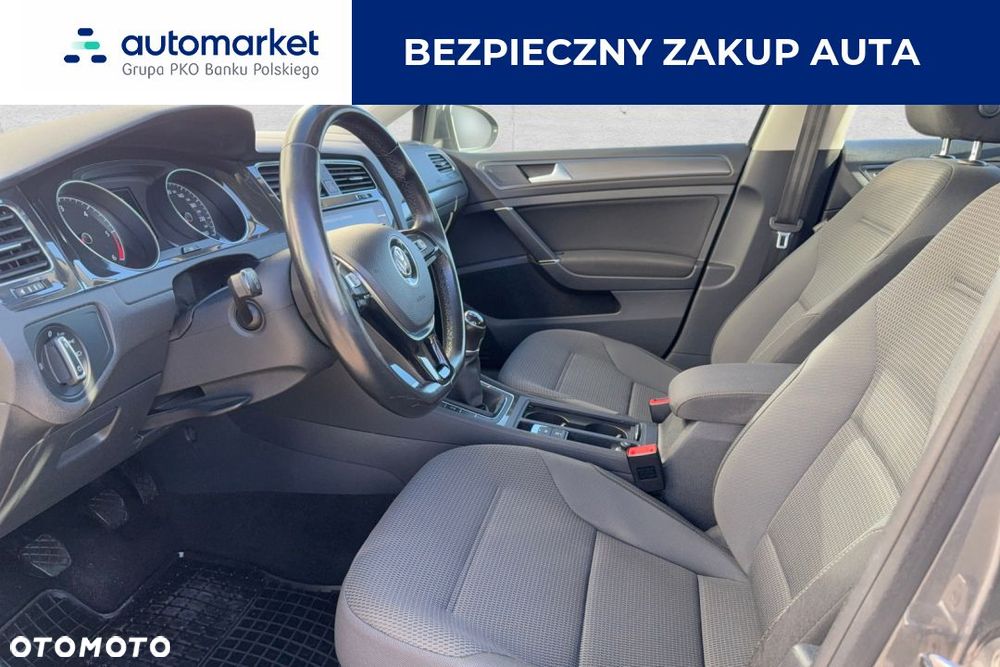 Volkswagen Golf 1.6 TDI BMT Comfortline - 10