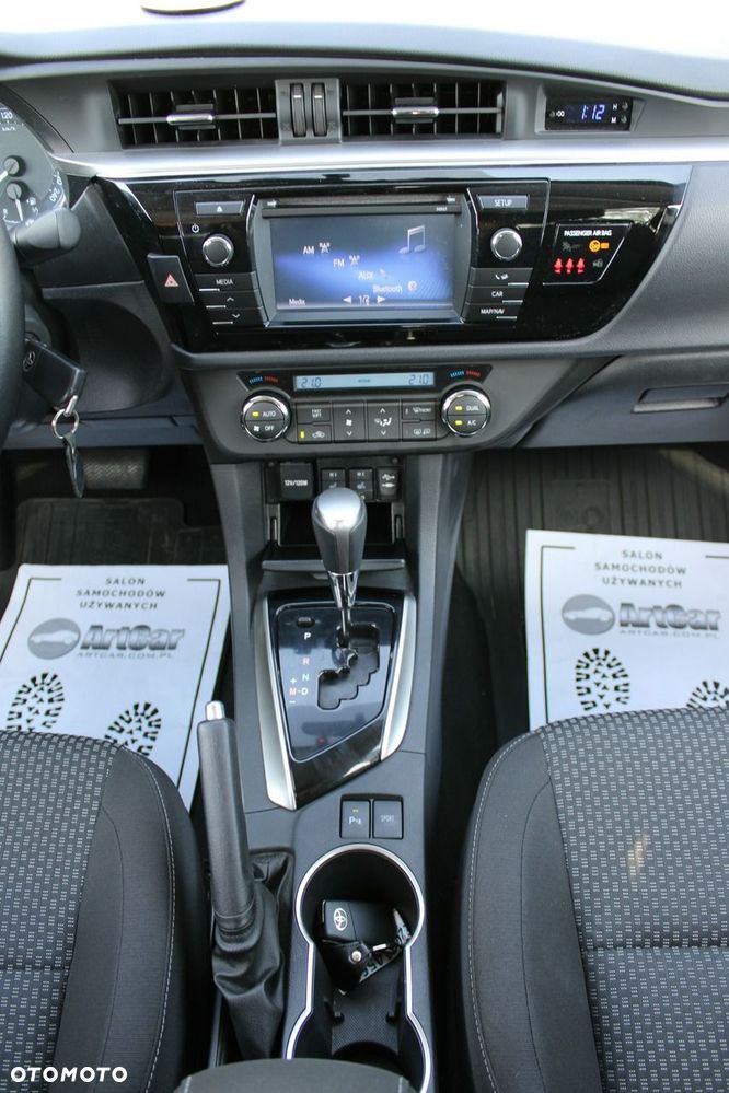 Toyota Corolla - 26