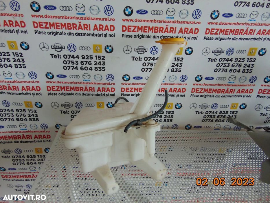 Vas stropgel Toyota Yaris 2012-2019 vas lichid parbriz dezmembrez yari - 1