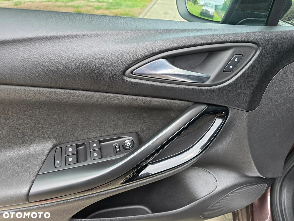 Opel Astra - 4