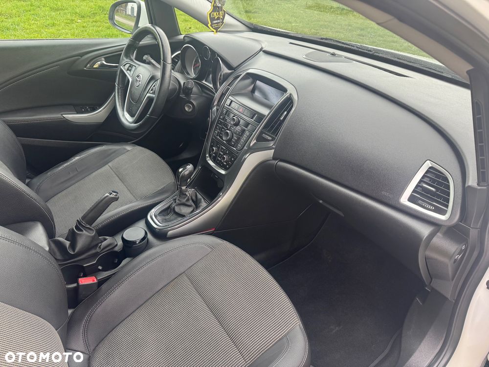 Opel Astra - 12