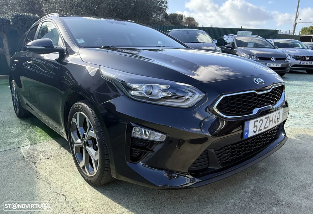 Kia Ceed SW 1.4 T-GDI DCT OPF Platinum Edition - 11