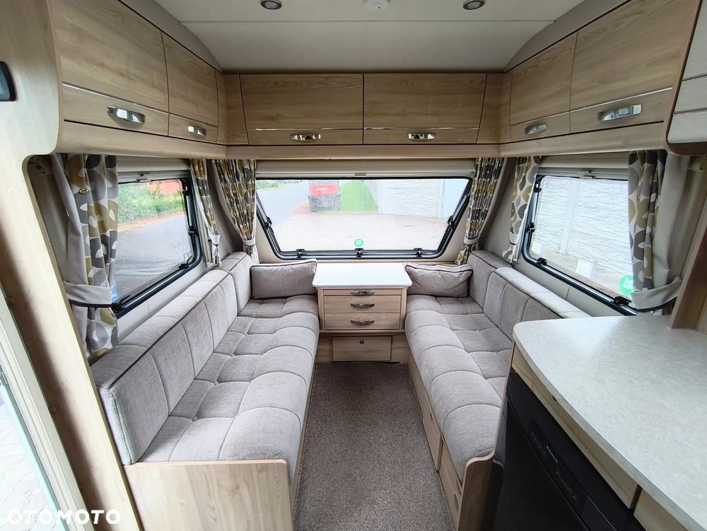 Elddis XPLORE 554 - 18