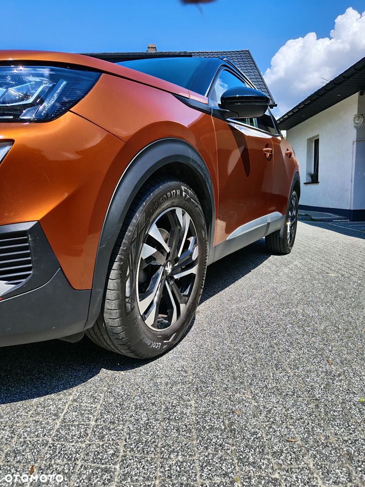 Peugeot 2008 BlueHDi 130 Allure S&S EAT8 - 6