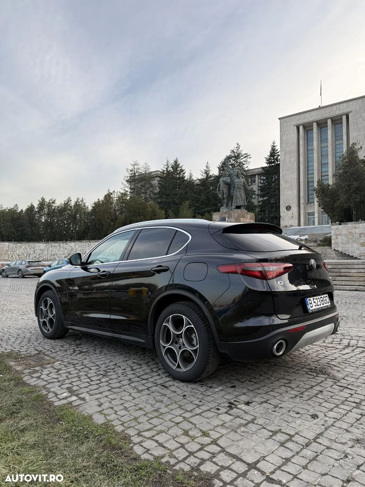 Alfa Romeo Stelvio 2.2 JTDM AWD Super - 4