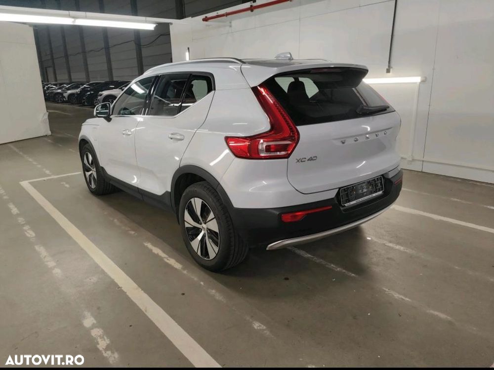 Volvo XC 40 T4 Recharge DKG Inscription Expression - 3