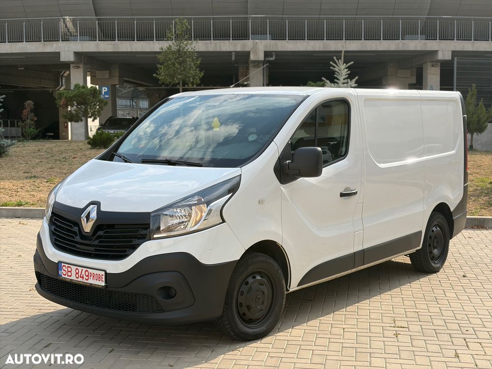 Renault Trafic - 1