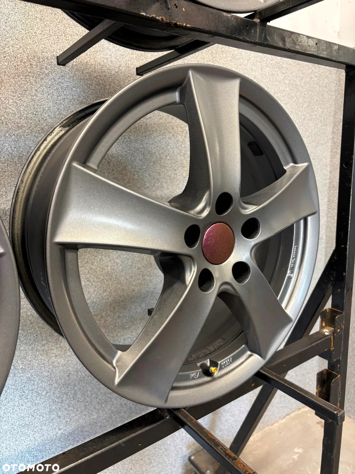 4 FELGI ALU. VW PASSAT, ARTEON,TOURAN,CADDY, GOLF, AUDI A4, A6, SKODA OCTAVIA 17'' 7J ET40 - 12