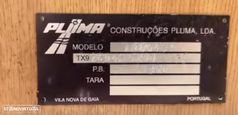 Pluma 460 - 19
