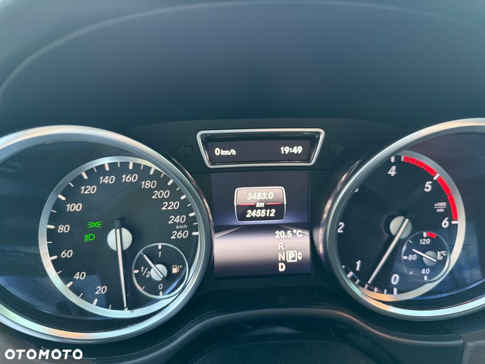 Mercedes-Benz GL 350 BlueTEC 4-Matic - 7