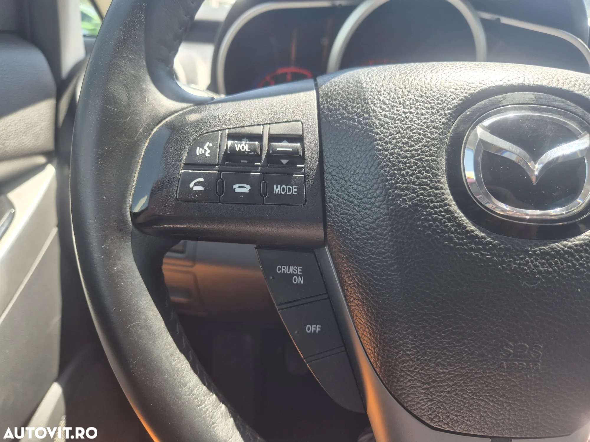 Mazda CX-7 - 12