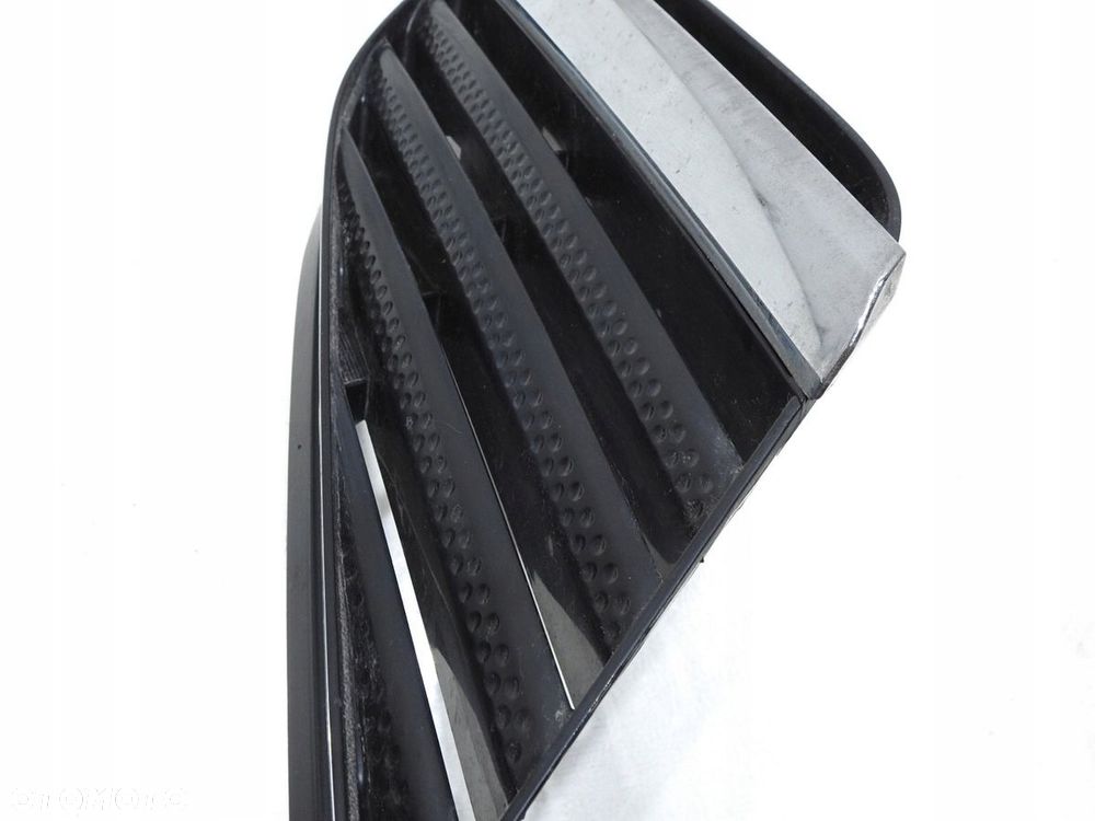 KRATKA GRILL NERKA PRAWA NISSAN PRIMERA P12 - 8