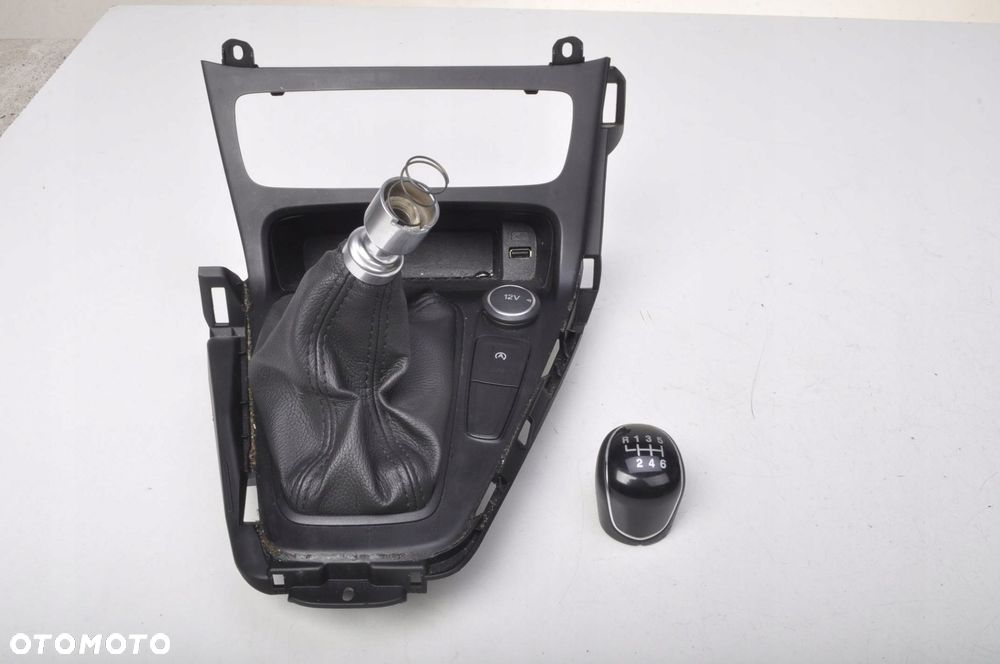 FORD FOCUS MK3 MIESZEK GAŁKA ZMIANY BIEGÓW DEKOR - 1