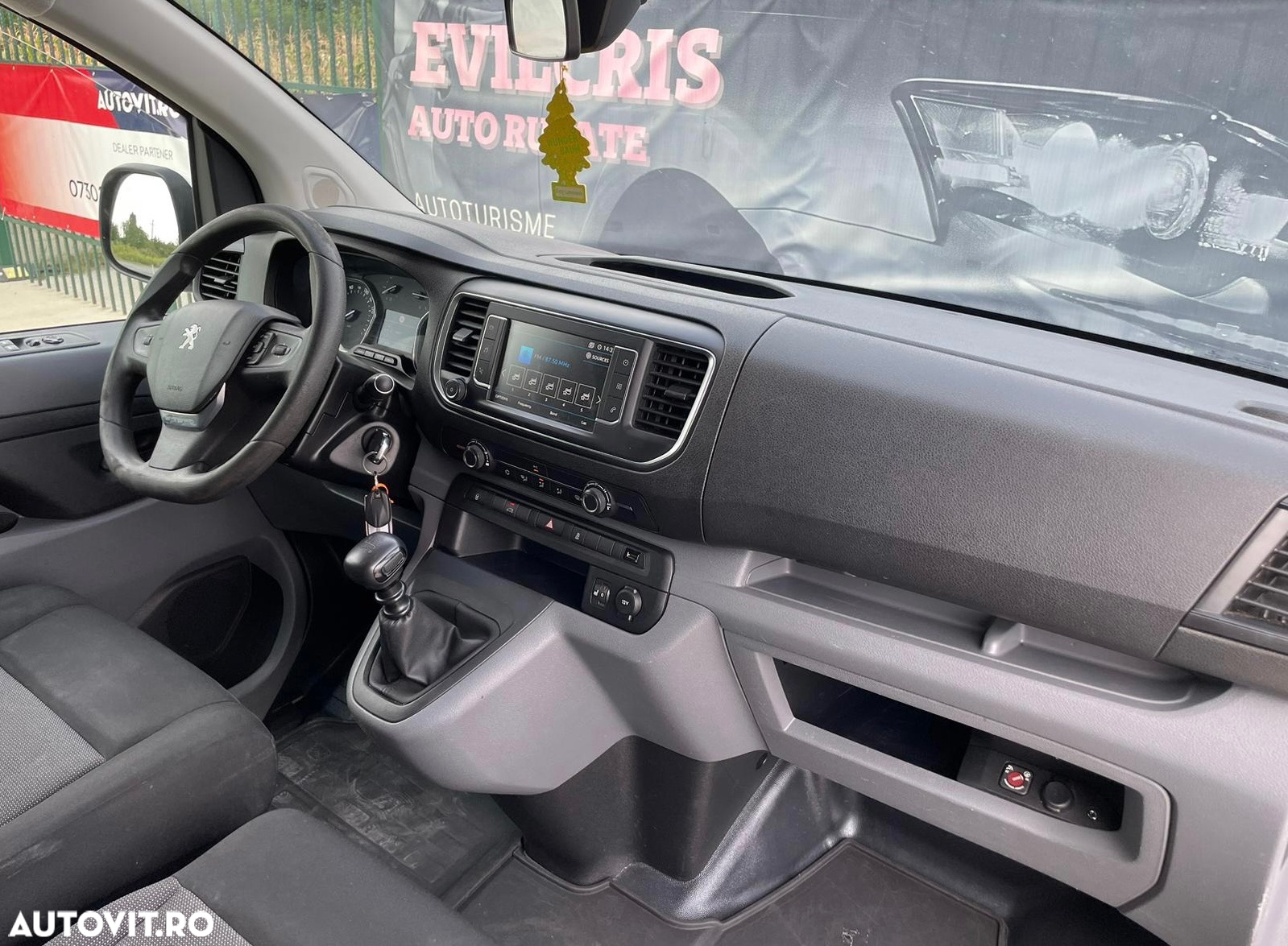 Peugeot Expert L2H1 - 3